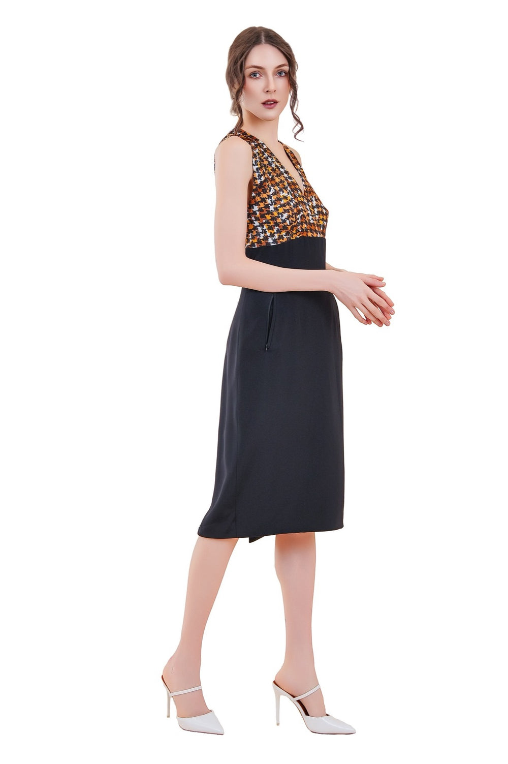 Veneris Halter Dress